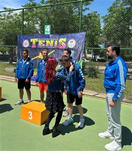 ASÜ Erkek Tenis Takımı Türkiye Şampiyonası'nda üçüncü oldu